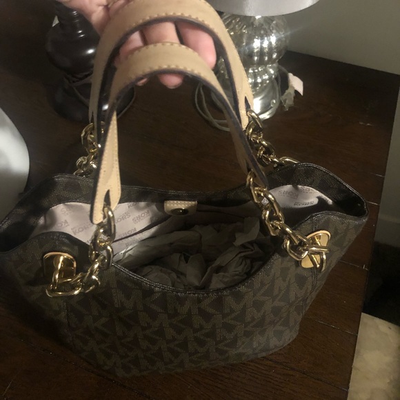 Michael Kors - Picture 7 of 8